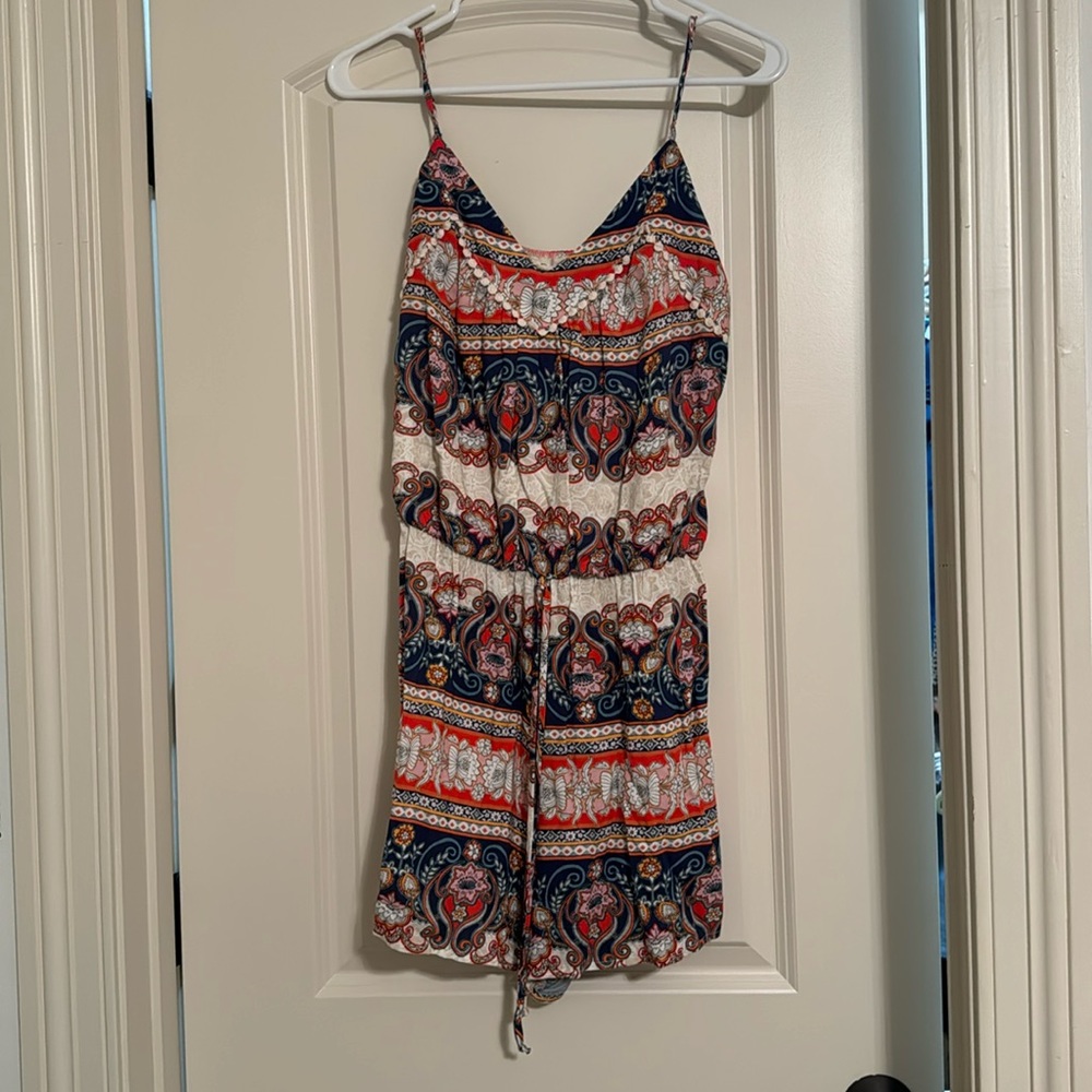 Sleeveless Romper- Size Large